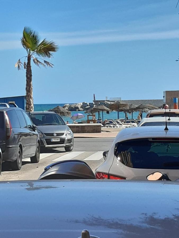 Апартаменты La Costa Del Sol Фуэнхирола Экстерьер фото