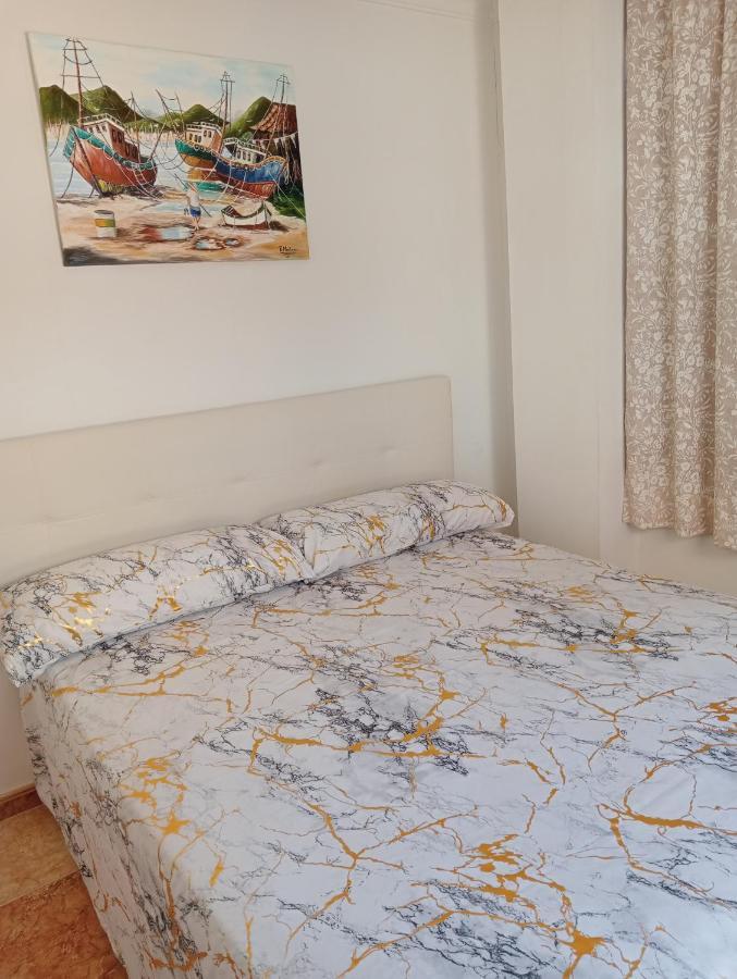 Апартаменты La Costa Del Sol Фуэнхирола Экстерьер фото